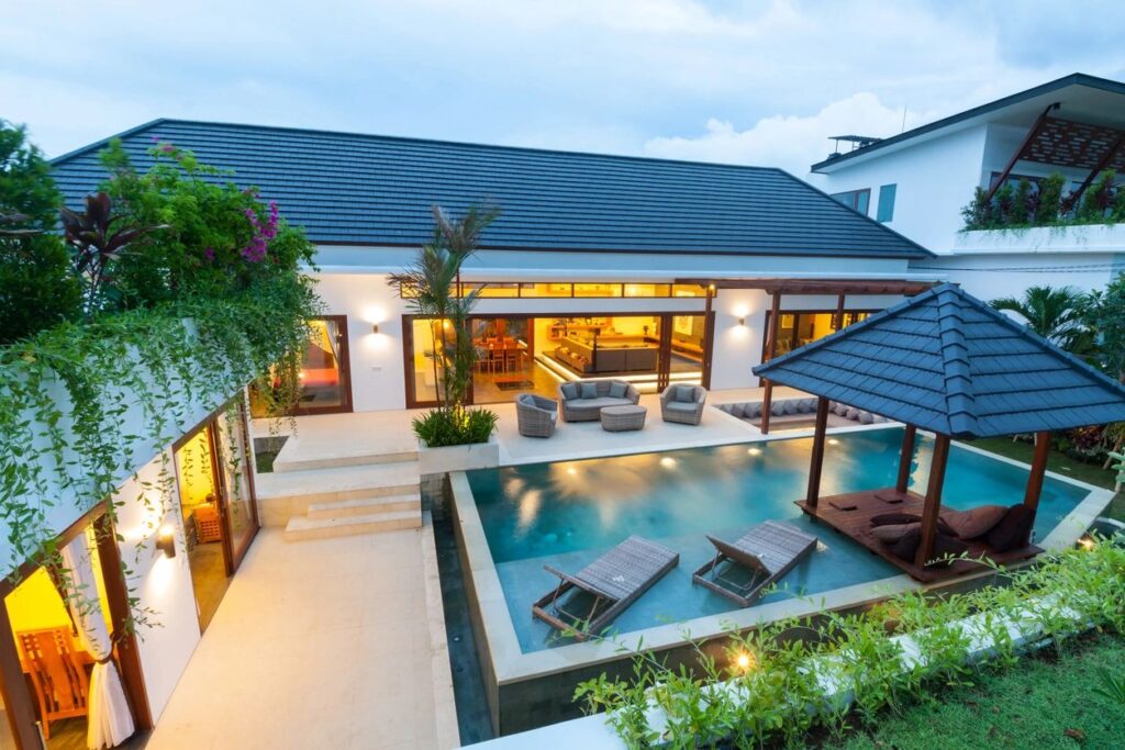 Beautiful outdoor pool - Pool Leak Detection for Realtors - ExS Group